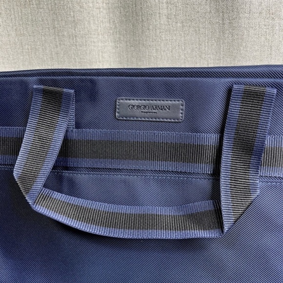 GIORGIO ARMANI Fr. Messenger Bag - Picture 5 of 7